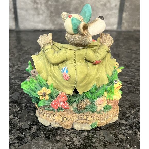 Enesco Moose Creek Crossing “Expose Yourself to Nature” 1996 Wolf Fig #260681 - Picture 4 of 7